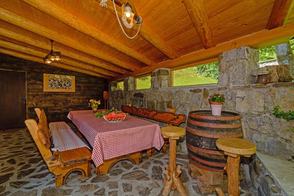 Fotografia z galérie ubytovania Sobol in Kočičin (Haus für 6-9 Personen) v destinácii Kuželj
