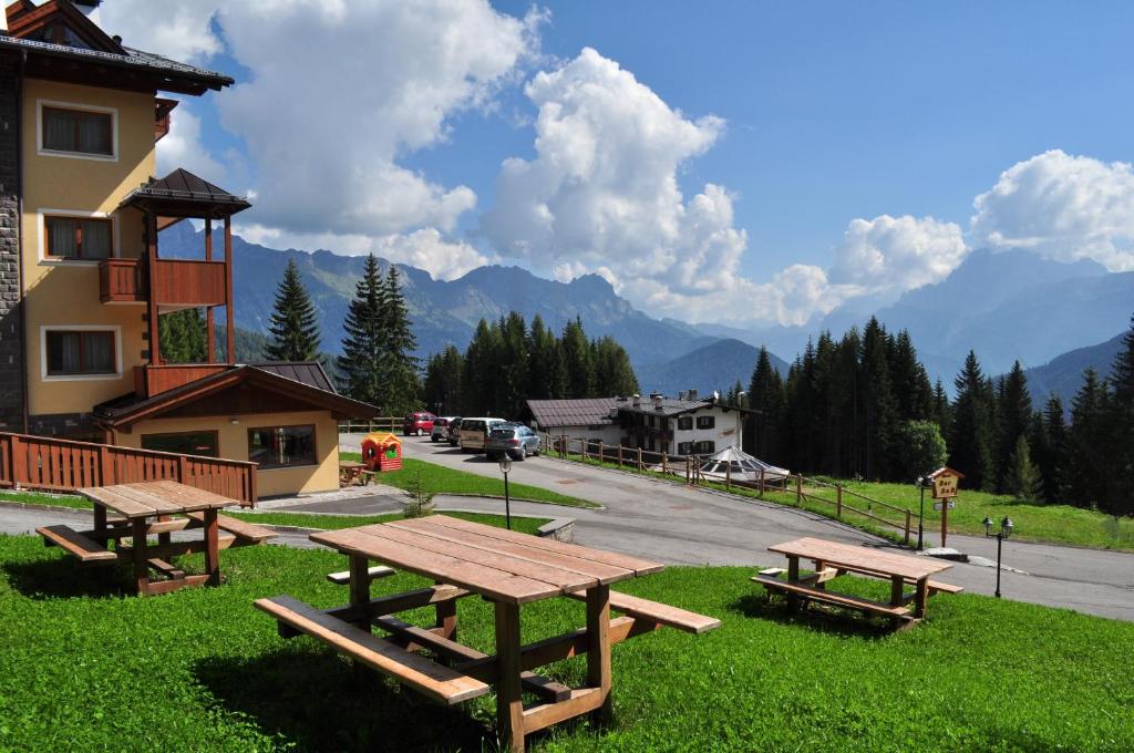 Příroda nedaleko aparthotelu