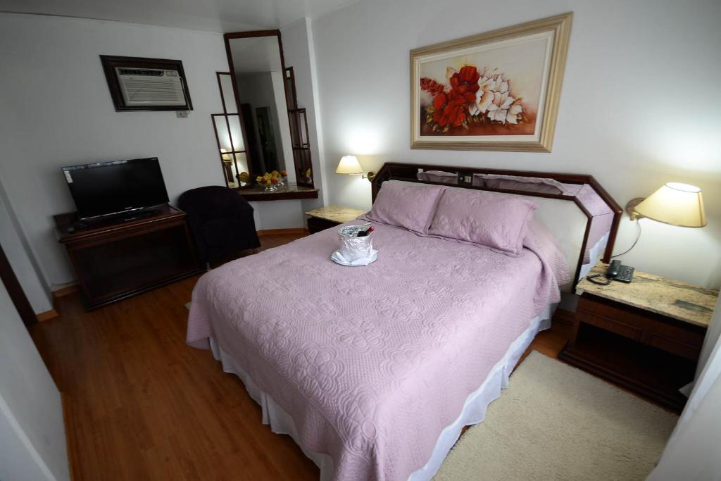  Caravelle Palace Hotel