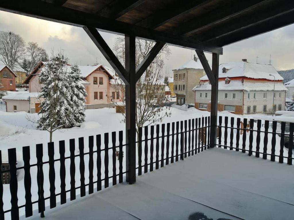 Zdjęcie z galerii obiektu Penzion Tina w mieście Pernink