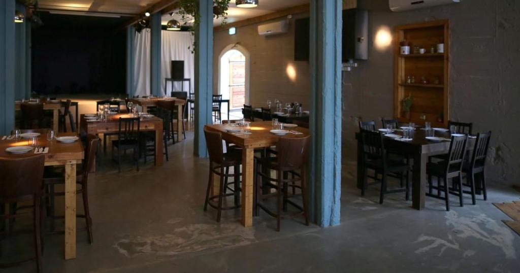Restoranas ar kita vieta pavalgyti apgyvendinimo įstaigoje kibbutz hatzor A room close to Ashdod