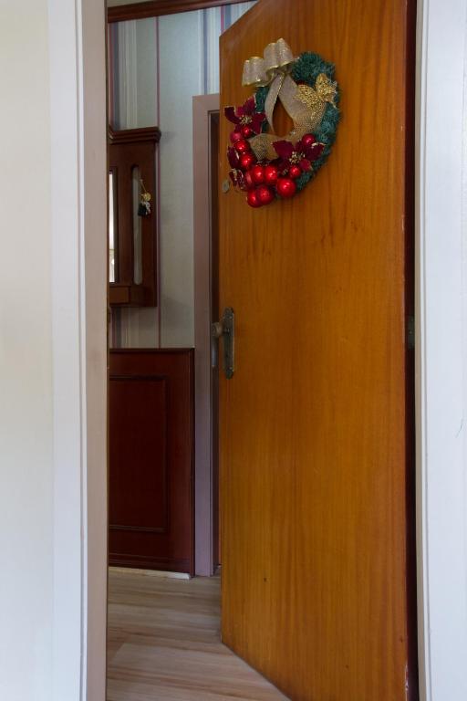  Av das hortênsias 3 quartos 3 banheiros