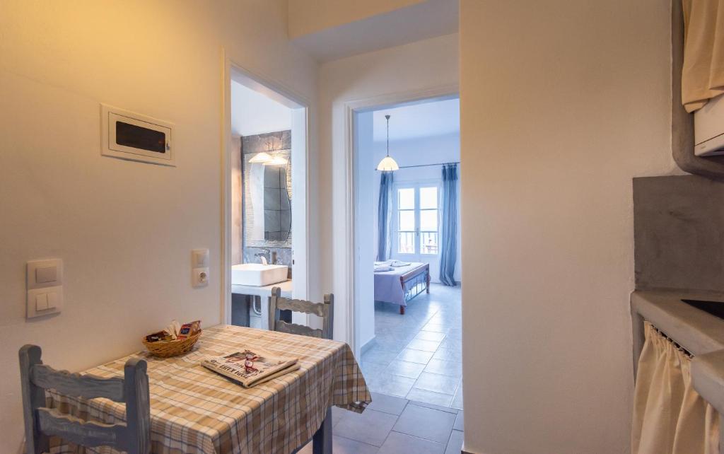 Polyegos View Milos photo 2