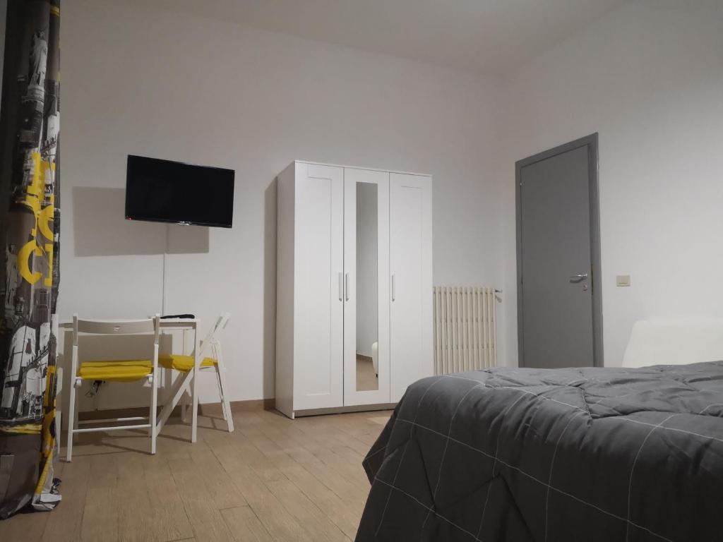 TV a/nebo společenská místnost v ubytování CASADEI24