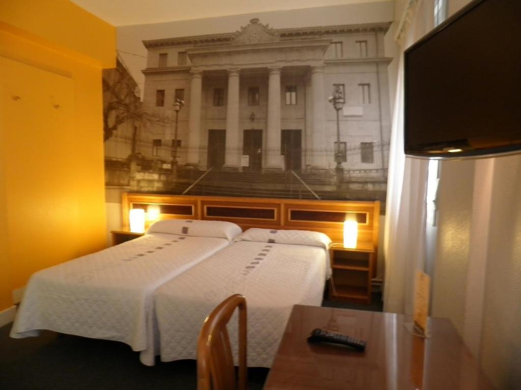 Hotel Photo Zabalburu - Resim 33