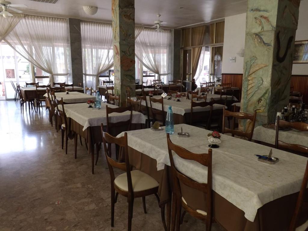 Restaurace v ubytování Hotel Victory