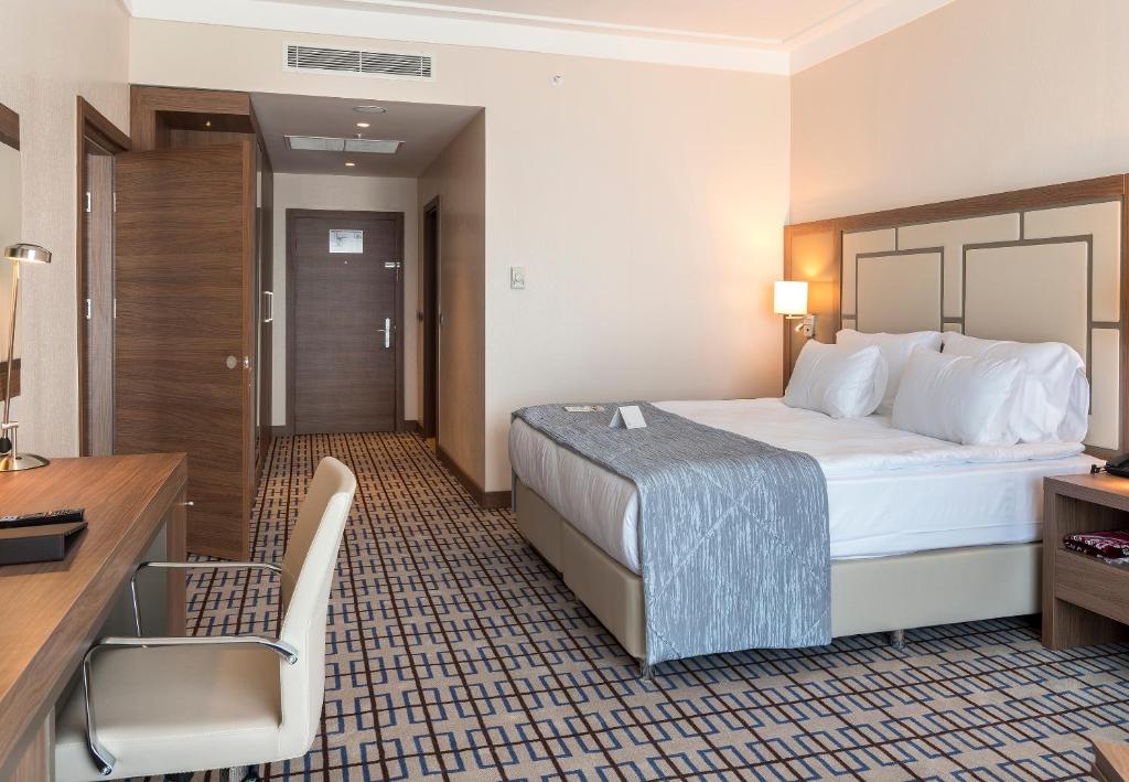 Ramada Plaza by Wyndham Rize - 11