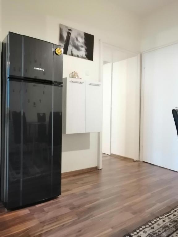 Kuchyň nebo kuchyňský kout v ubytování Central Academic Apartment Sofia
