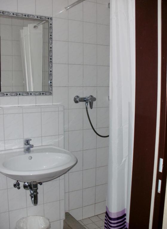 Gästehaus Ermen - Standard Twin Room