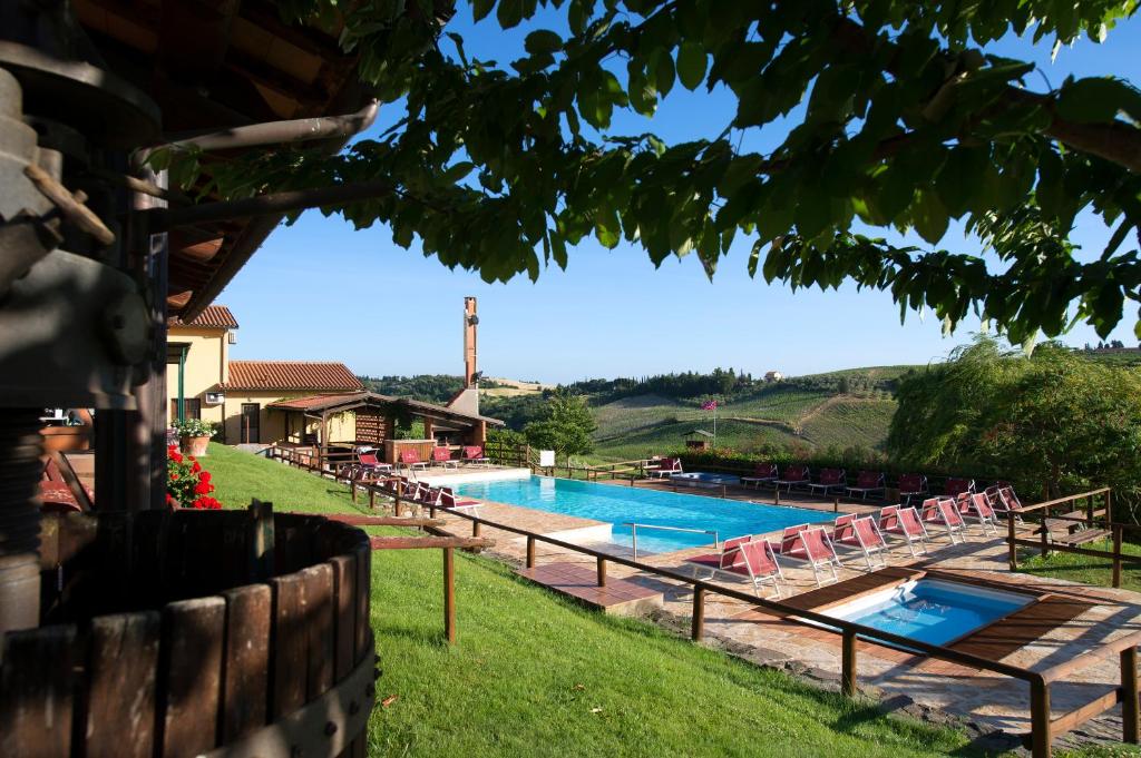 The swimming pool at or close to Borgo Filicardo