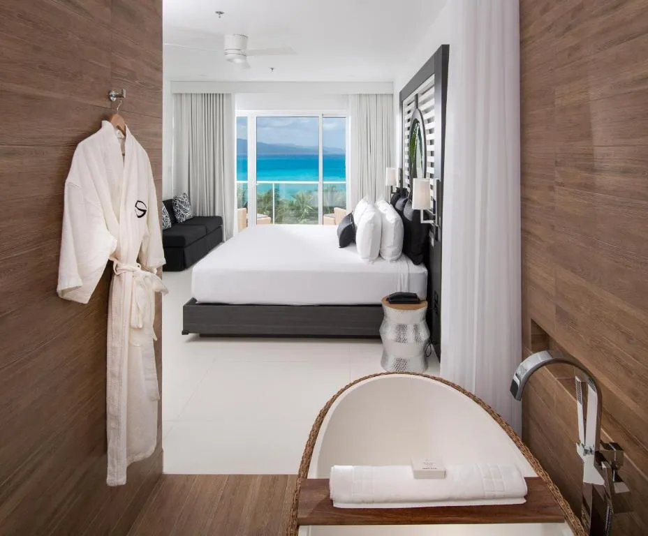 Sky Suite King Ocean View