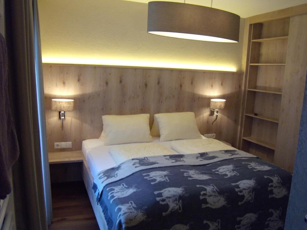 Postel nebo postele na pokoji v ubytování Appartements Schweiberer