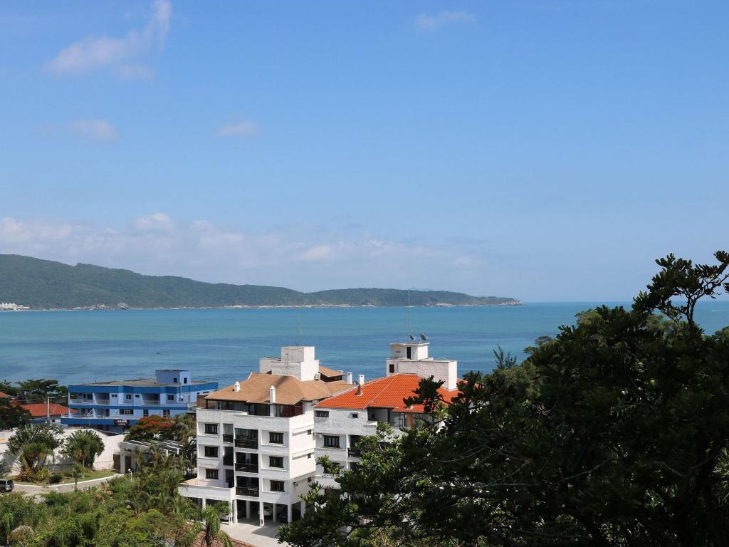  Aluguel de Apartamento 2 quartos sendo 1 suíte com Vista para o Mar em Praia Lagoinha