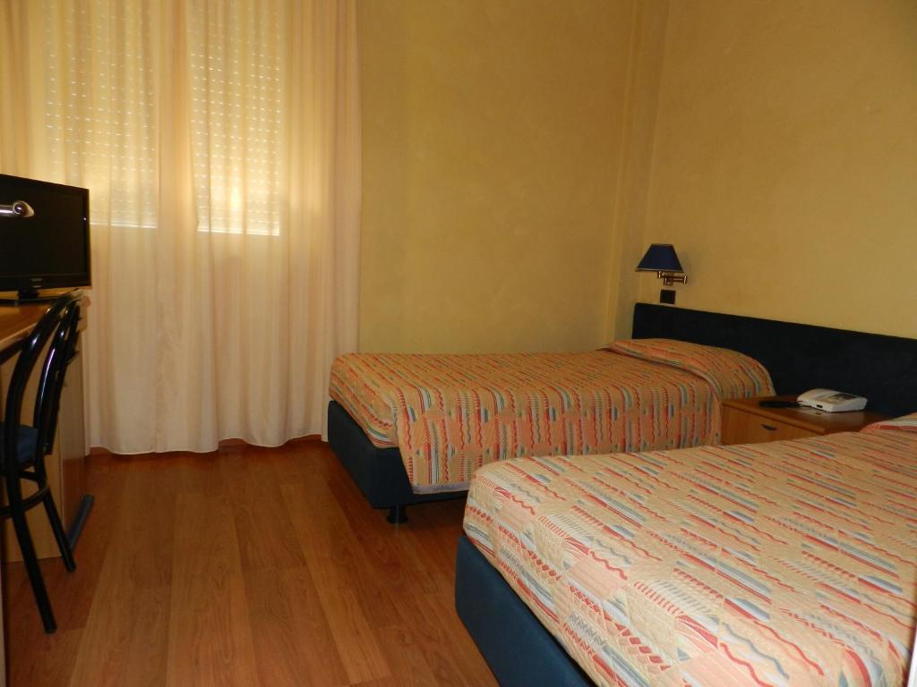 Hotel Victoria - ٠٠/١٥-٠٠/