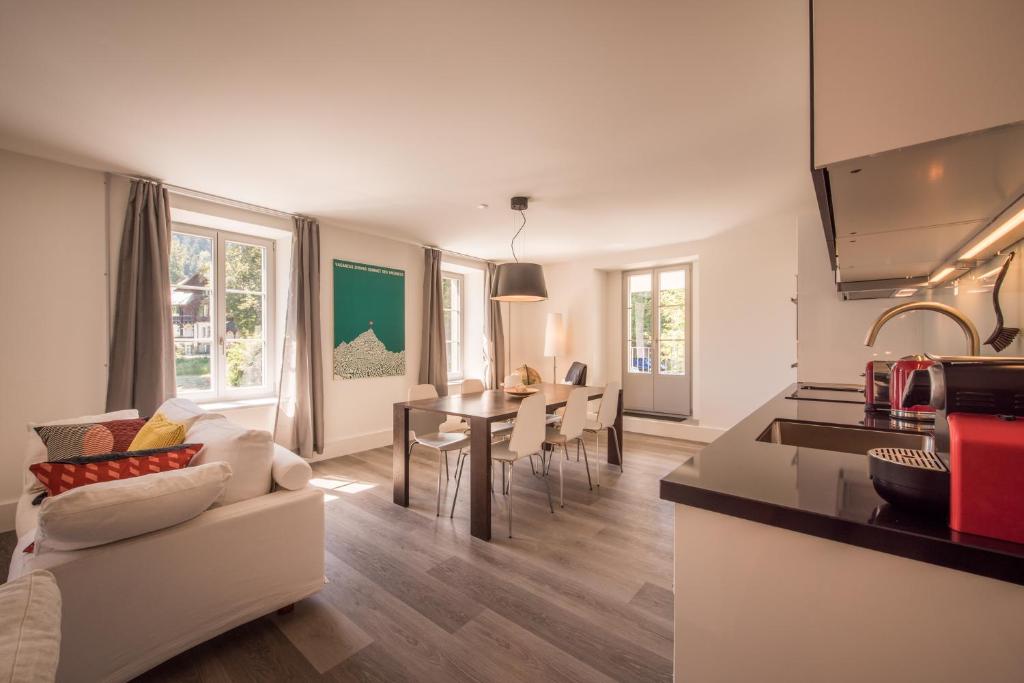 Dependance First - Resim 4