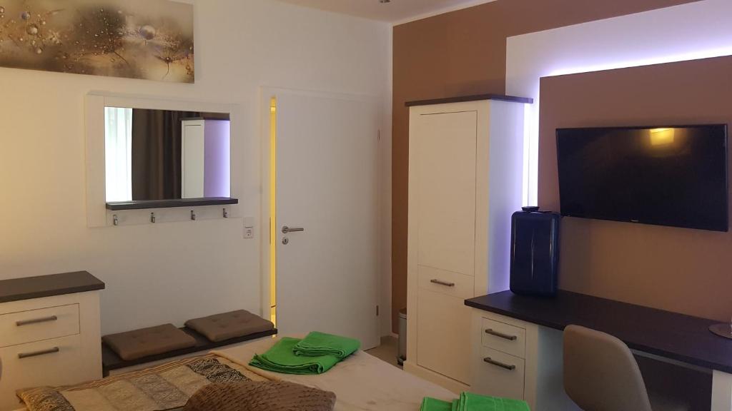 TV a/nebo společenská místnost v ubytování Pension Hoefti