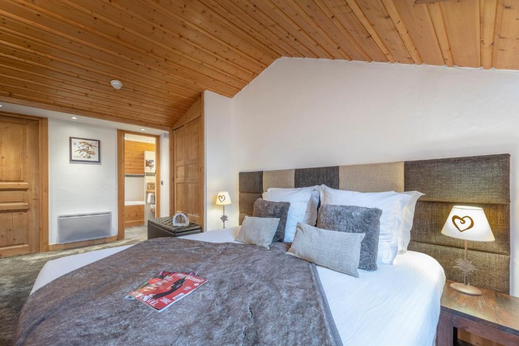 Postel nebo postele na pokoji v ubytování Hotel La Chaudanne