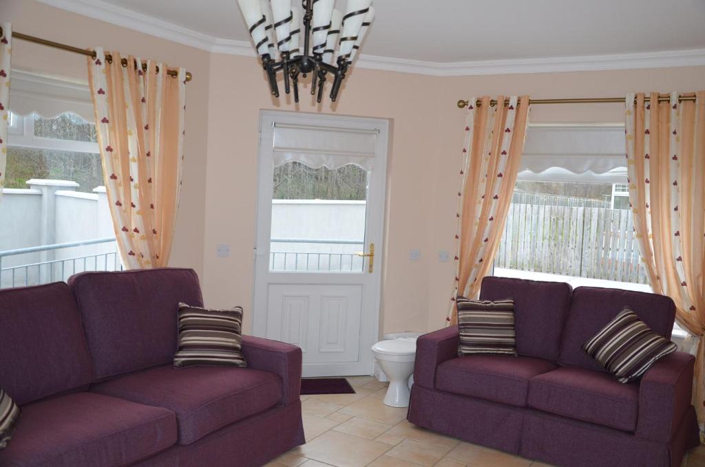 Ard an Dún Self Catering Cottage, Buncrana by Wild Atlantic Wanderer