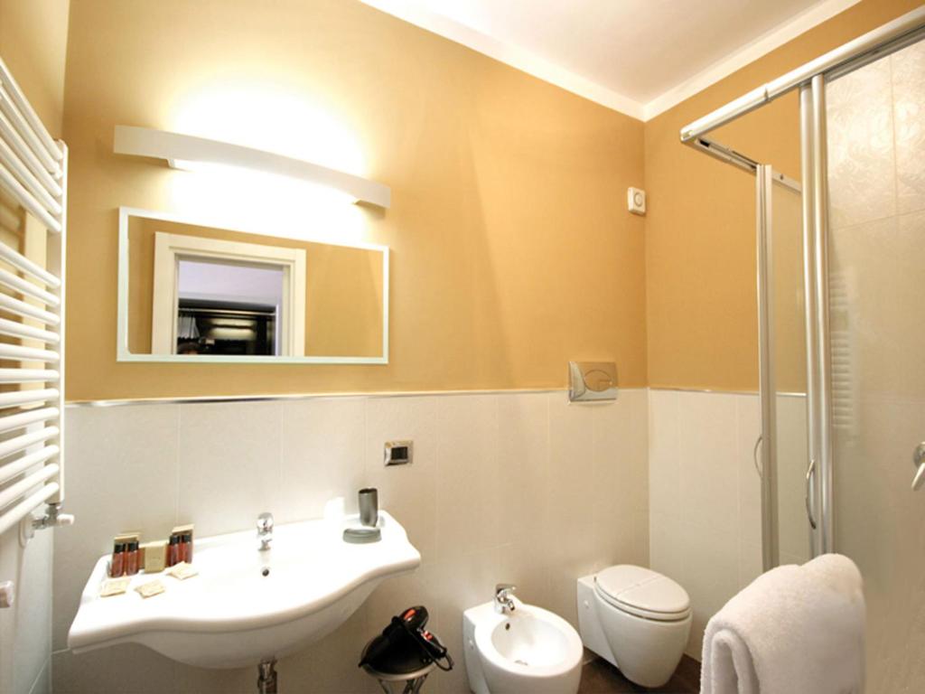 Kúpeľňa v ubytovaní Hotel Bruman