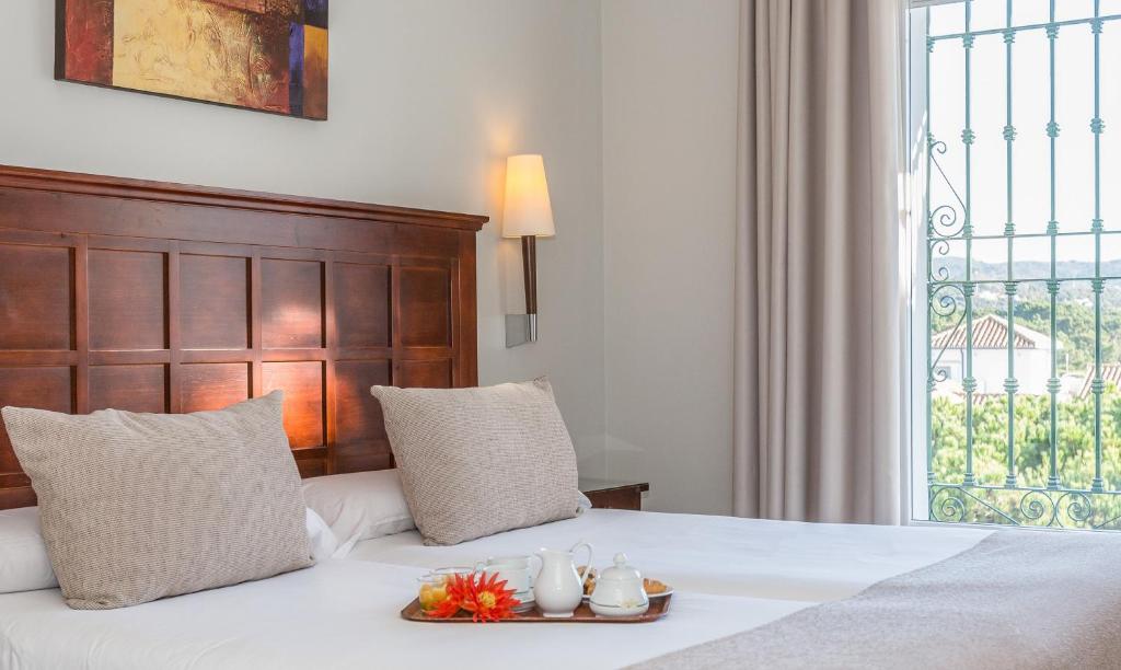 
Superior Three-Bedroom Apartment (8 Adults) 
