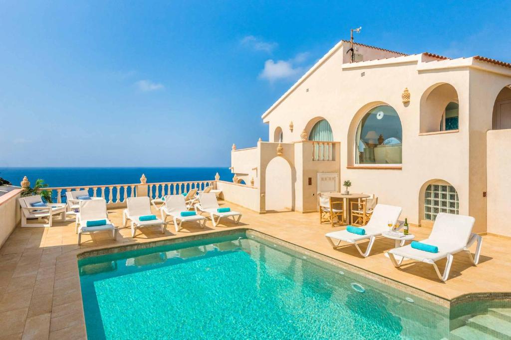 Alta Mar, Cala en Porter – Updated 2023 Prices