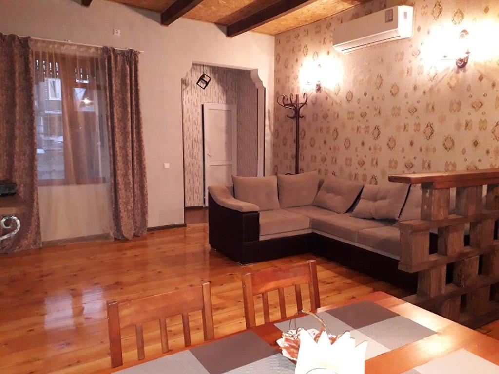 Holiday Apartment در تفلیس