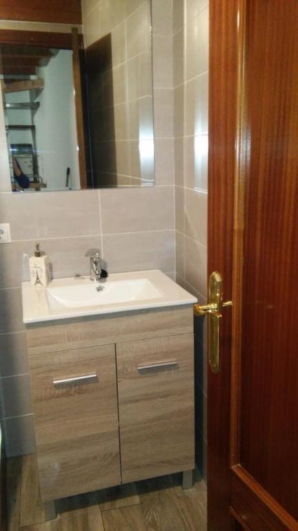 A bathroom at Central Apartment Madrid