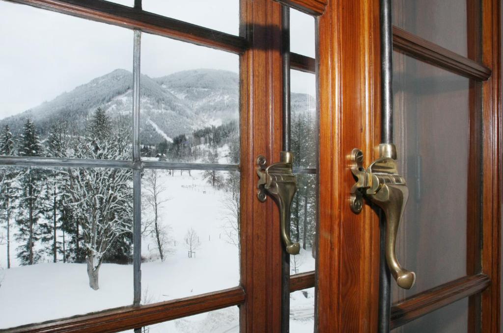 Schlossresidenz Fischhorn v zimě