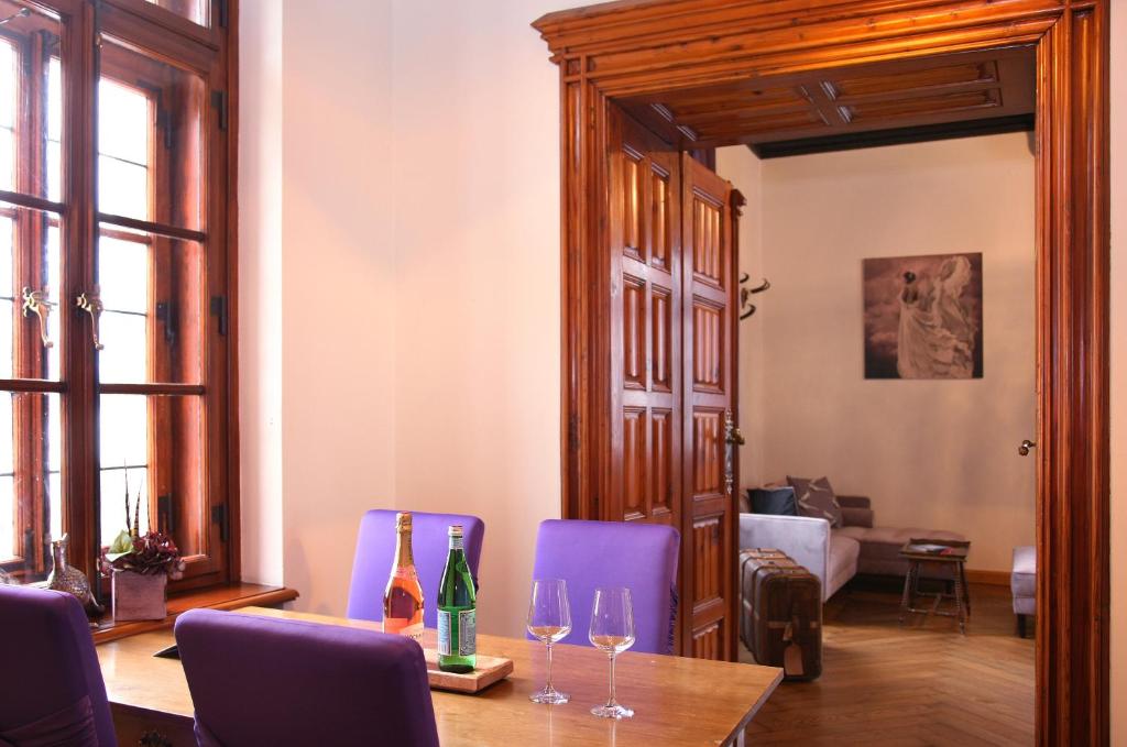 Posezení v ubytování Schlossresidenz Fischhorn
