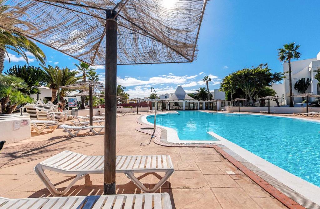 Basen w obiekcie Marisol Apartment Wifi Stunning Pool lub w pobliżu