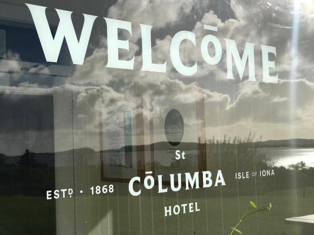 Certifikát, hodnocení, plakát nebo jiný dokument vystavený v ubytování St Columba Hotel