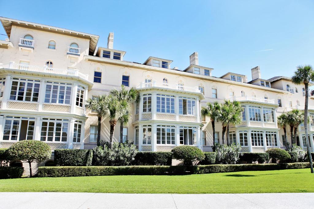 Jekyll Island Club Resort外面的花园