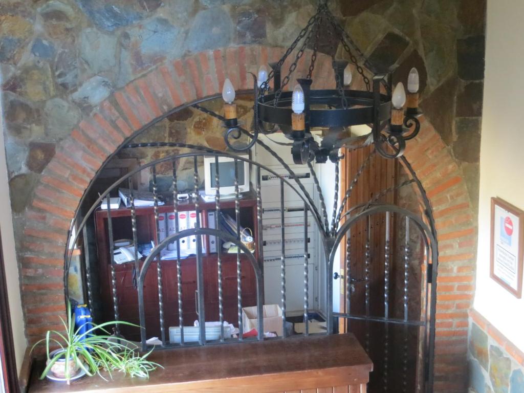 Hostal Rest. Campoabierto, Valencia de las Torres – Updated ...