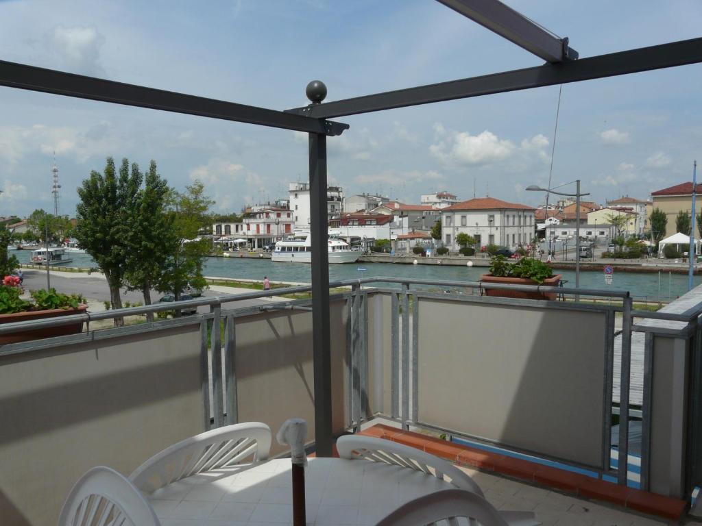 Balkón nebo terasa v ubytování Hotel Vecchia Rimini
