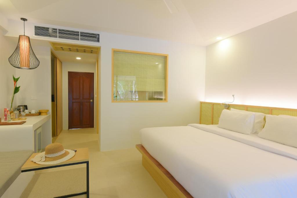 Paradise Beach Resort, Koh Samui - 17