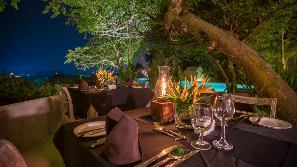 The Lady Hill Hotel - 19