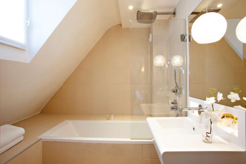 Hotel Elysée Secret - Resim 23