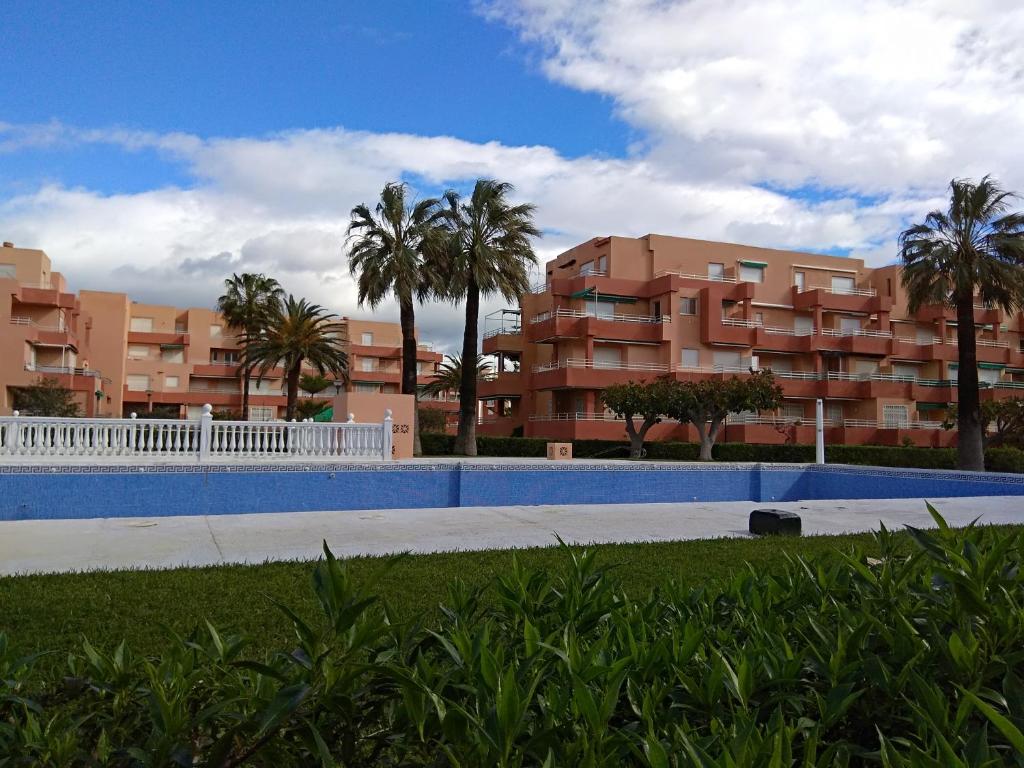 Apartamento a 150 metros del Mar, parking y Wifi, Salobreña ...