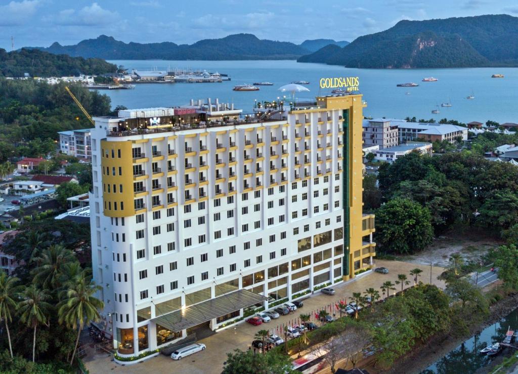 
منظر Goldsands Hotel Langkawi من الأعلى

