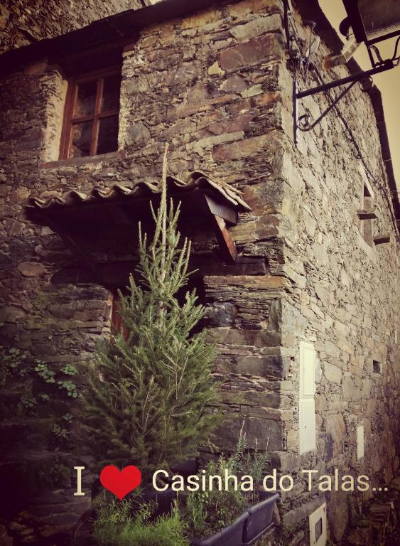 Fotografie z fotogalerie ubytování Casinha do Talasnal v destinaci Lousã