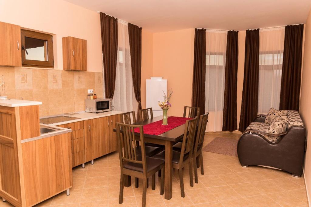 Kuchyň nebo kuchyňský kout v ubytování Casa Stefania