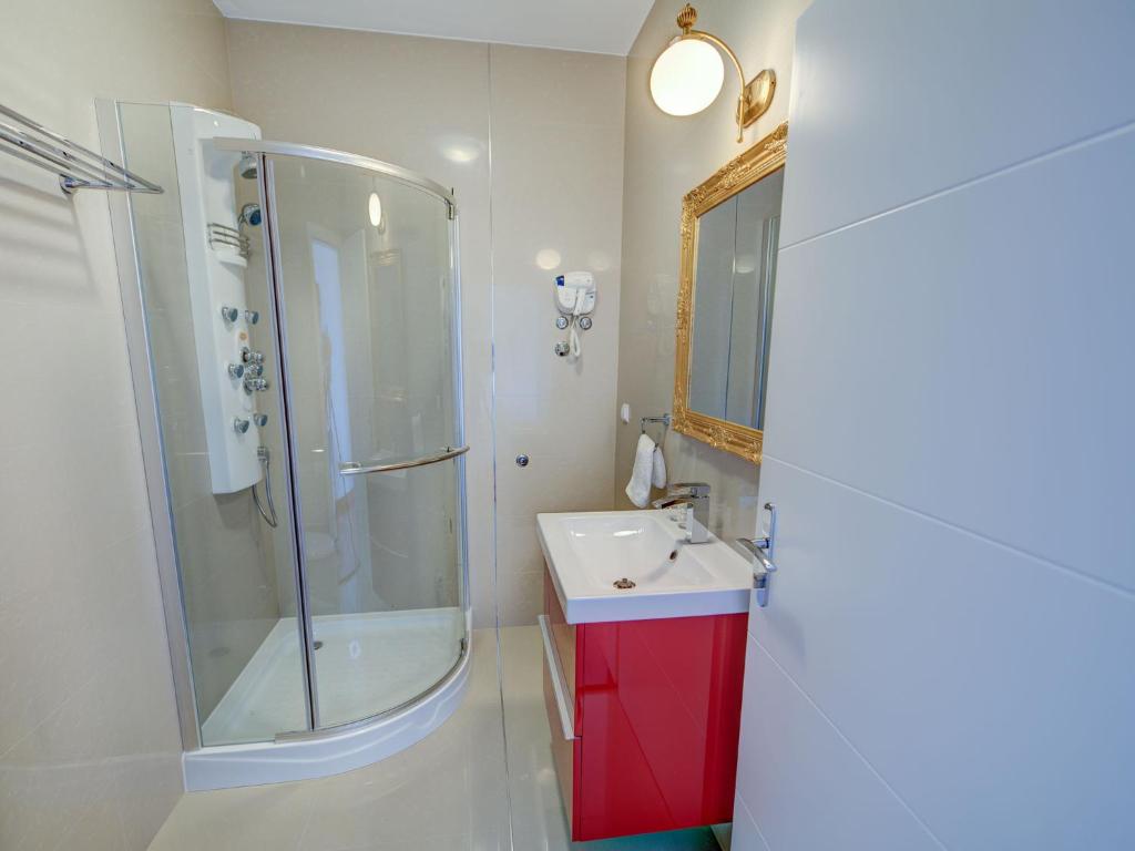 Fotografia z galérie ubytovania Luxurious Villa in Murter with Pool v Murteri