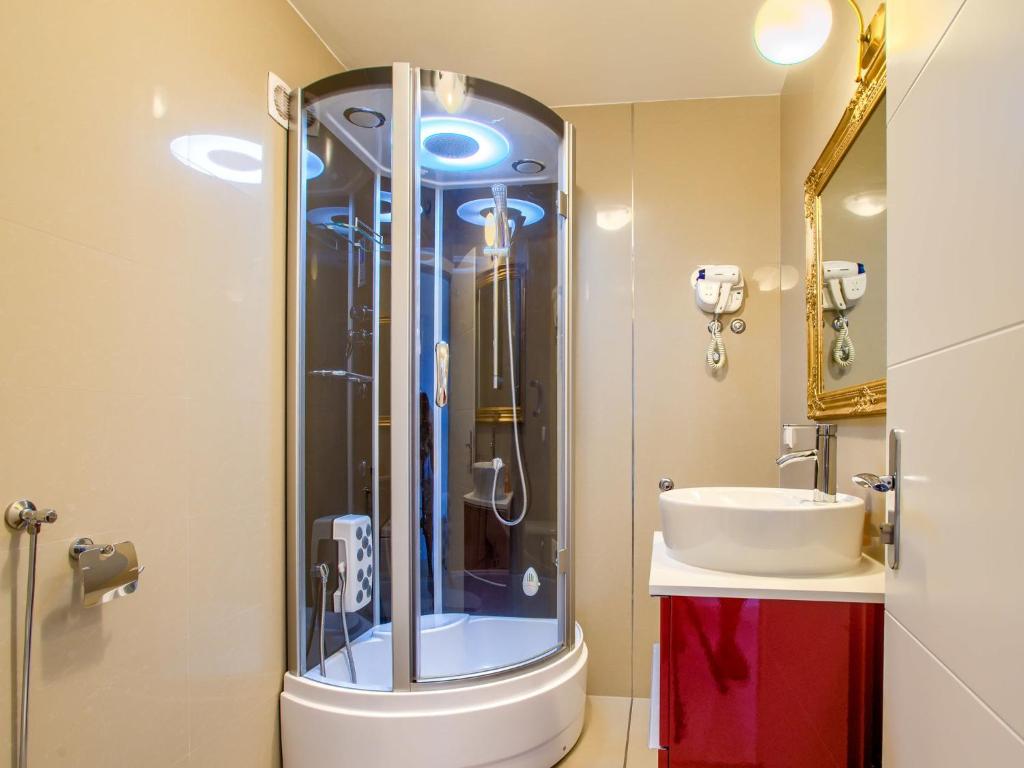Fotografia z galérie ubytovania Luxurious Villa in Murter with Pool v Murteri