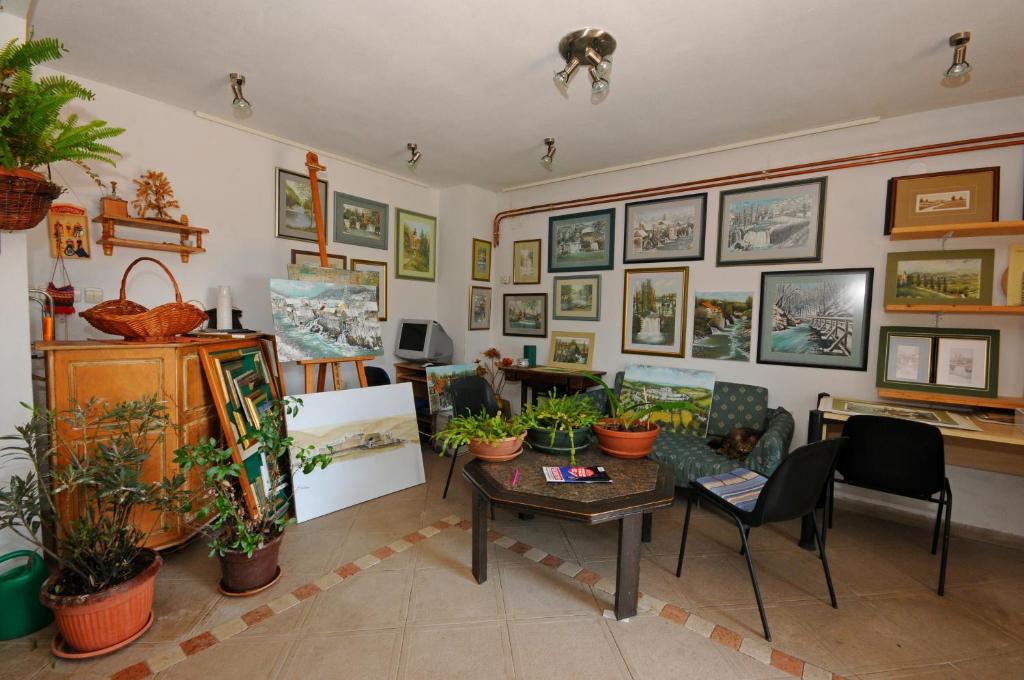 Fotografie z fotogalerie ubytování Apartments Strmac v destinaci Slunj