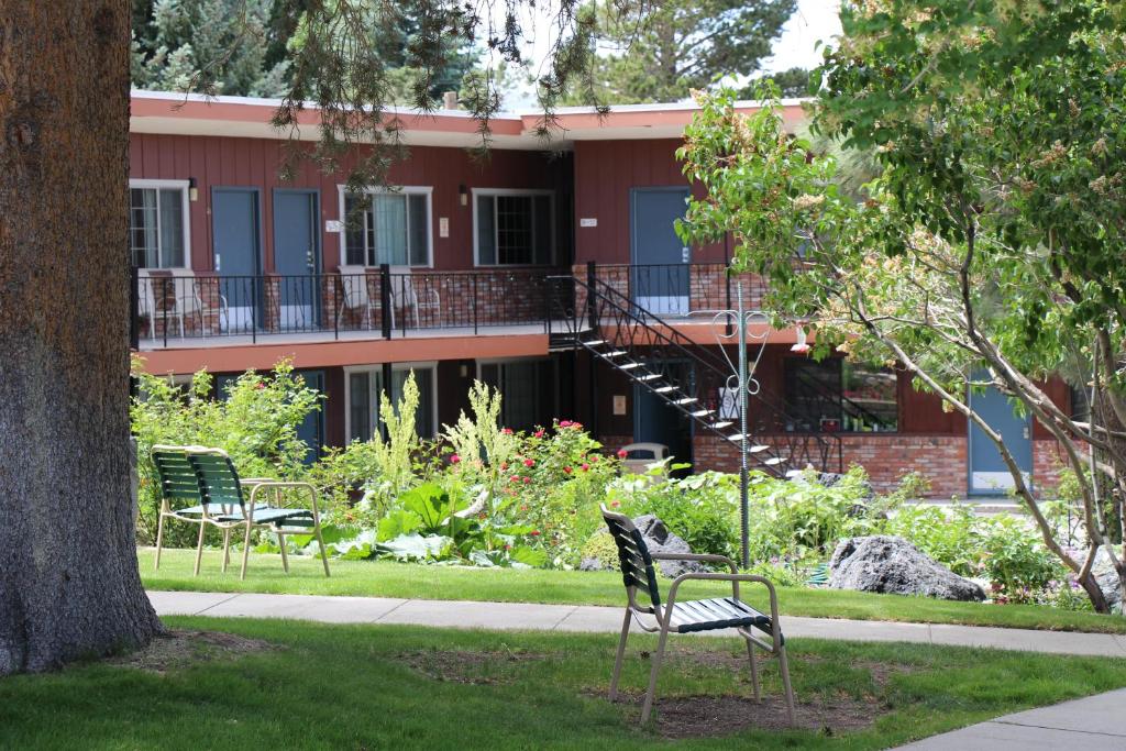 Zahrada ubytování Lake View Lodge