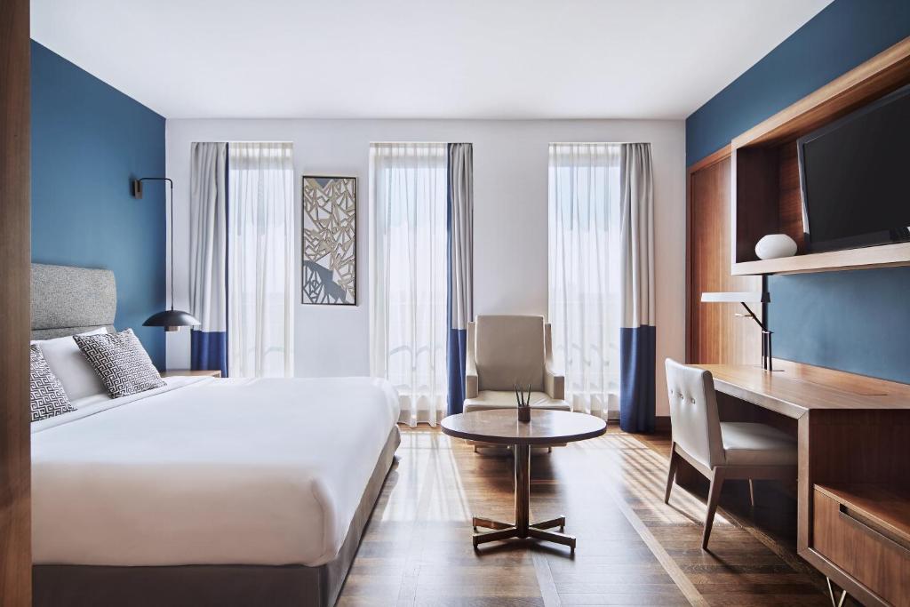 
Deluxe King Room, Guest room, 1 King
