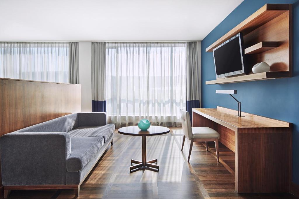 Metropol Palace, Belgrade - 
