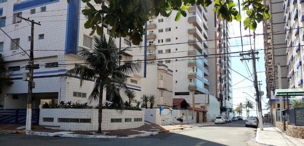  Belo apartamento ha 50m da Praia