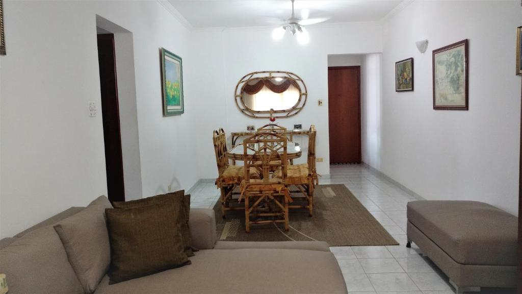  Belo apartamento ha 50m da Praia