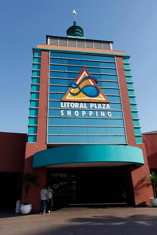  Belo apartamento ha 50m da Praia